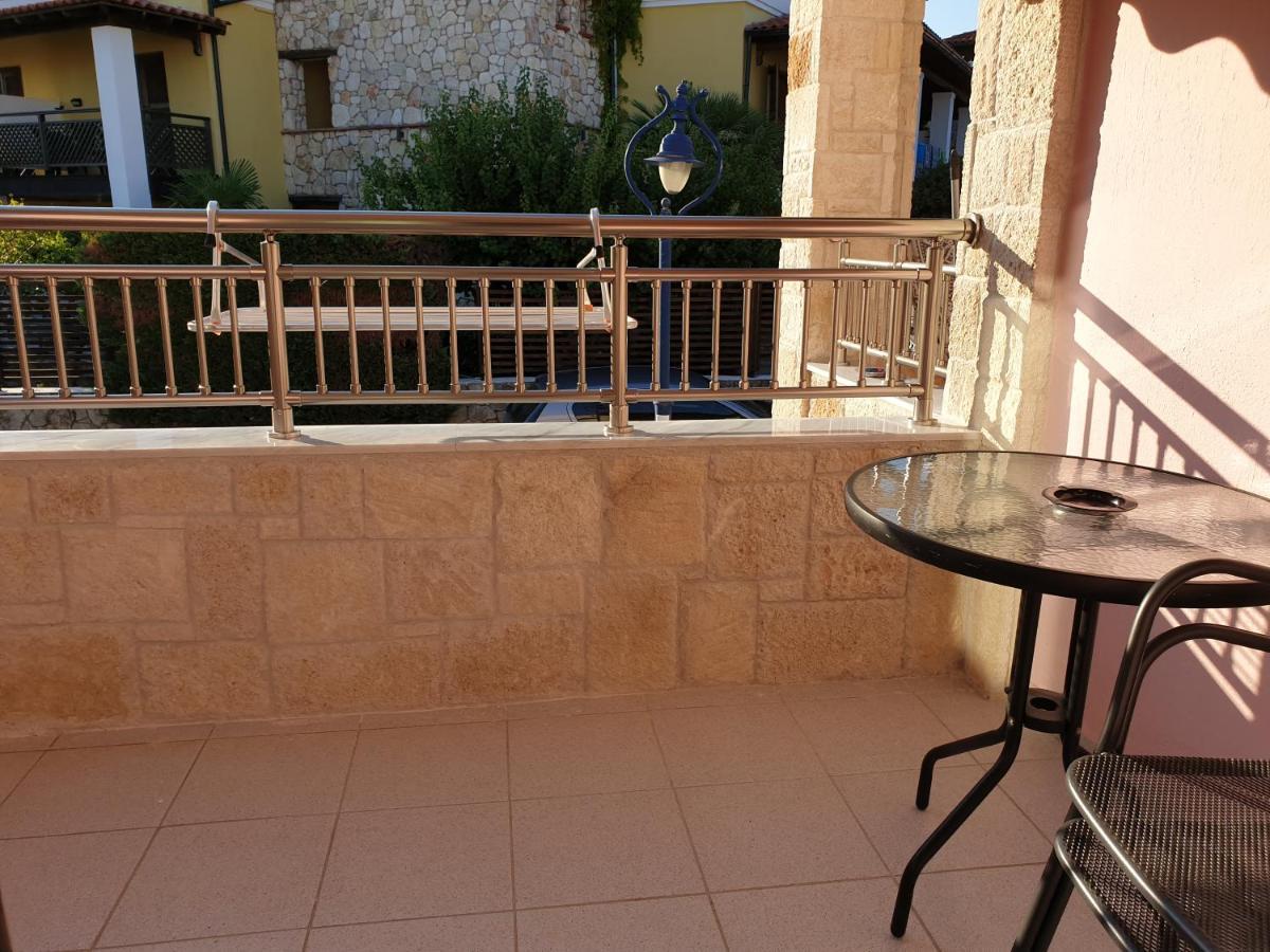 الشقق الفندقية بيفكوهوريفي  Fouli House المظهر الخارجي الصورة